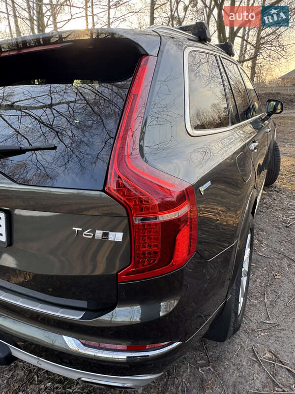 Внедорожник / Кроссовер Volvo XC90 2017 в Киеве