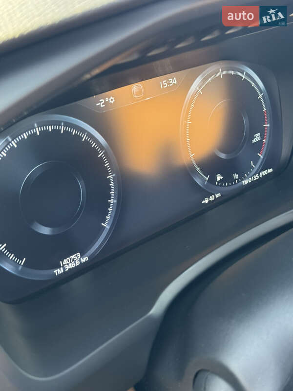 Внедорожник / Кроссовер Volvo XC90 2017 в Киеве