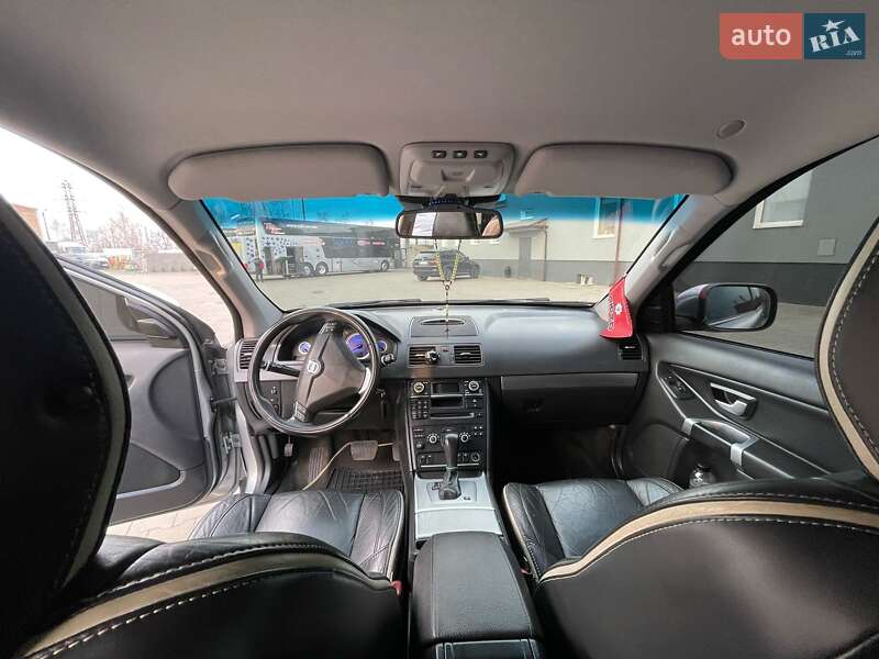 Внедорожник / Кроссовер Volvo XC90 2011 в Львове