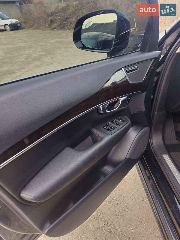 Внедорожник / Кроссовер Volvo XC90 2016 в Тернополе