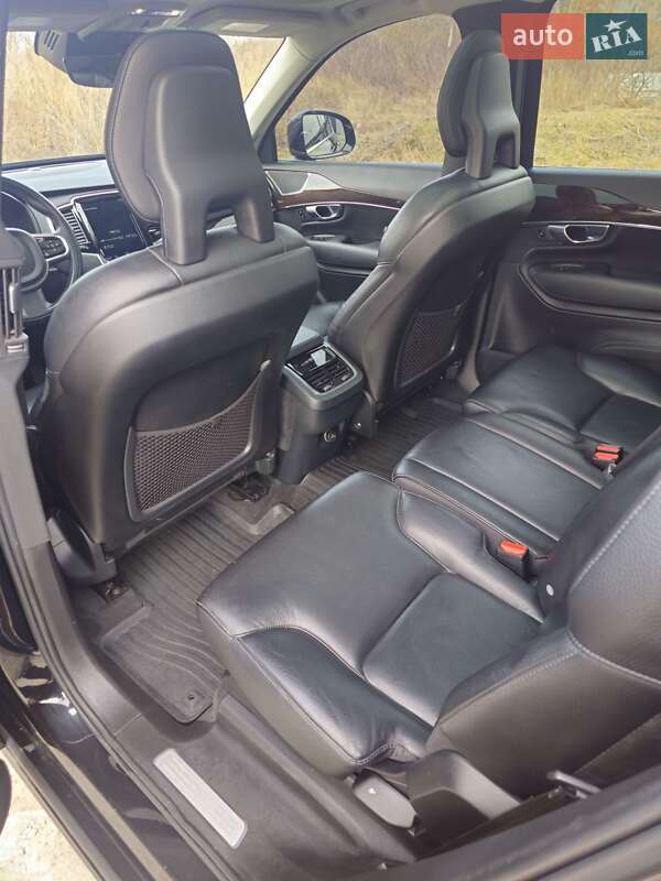 Внедорожник / Кроссовер Volvo XC90 2016 в Тернополе