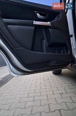 Внедорожник / Кроссовер Volvo XC90 2003 в 