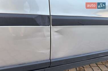 Позашляховик / Кросовер Volvo XC90 2004 в 