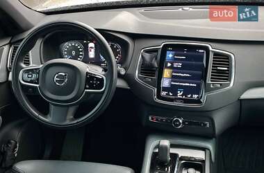 Внедорожник / Кроссовер Volvo XC90 2022 в 