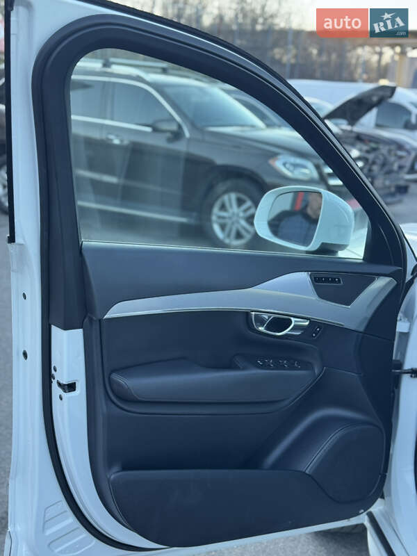 Позашляховик / Кросовер Volvo XC90 2015 в Львові