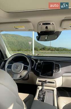 Внедорожник / Кроссовер Volvo XC90 2021 в 