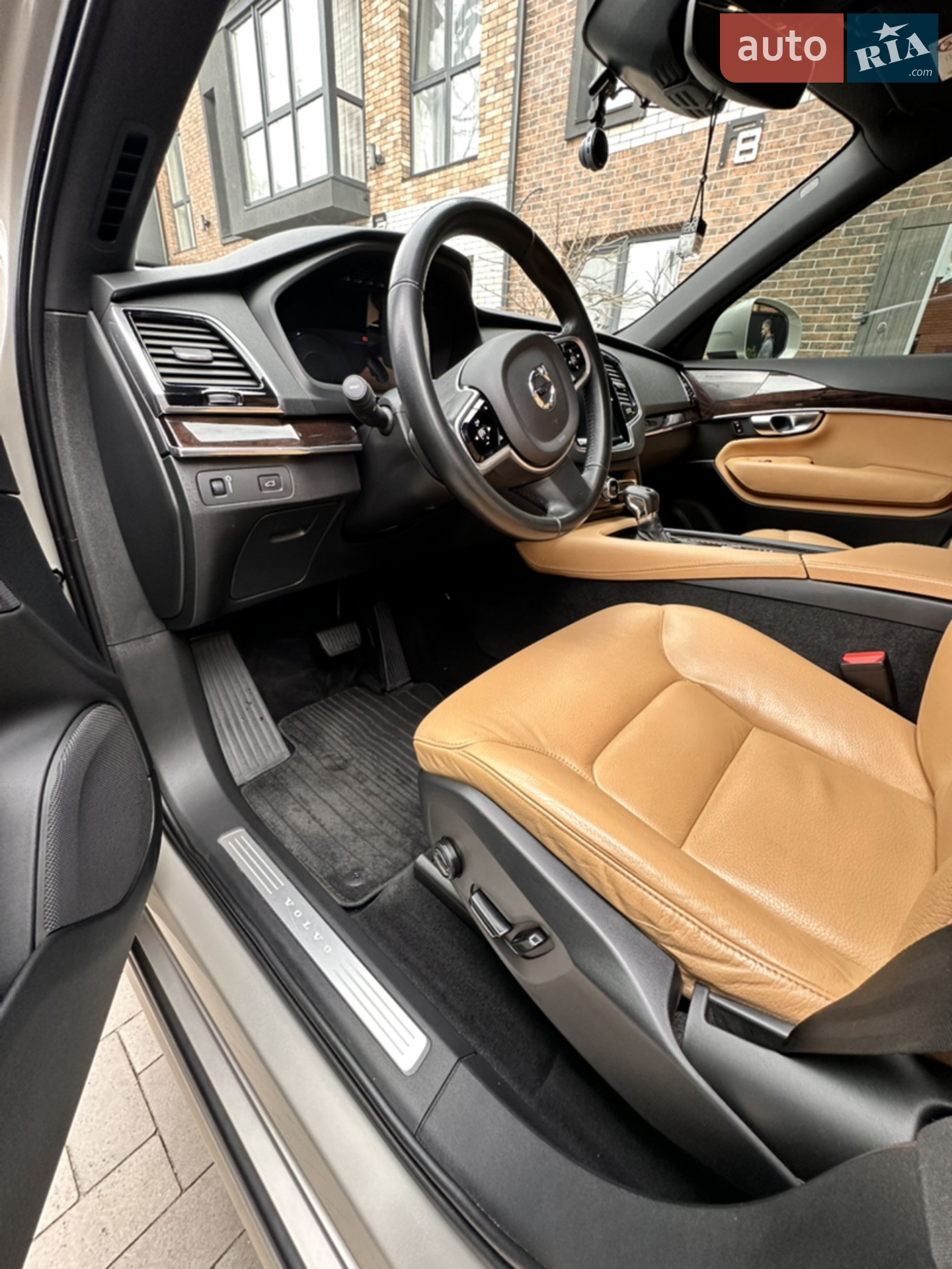 2018 Volvo XC90 - мініатюра 9