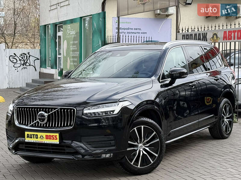 Volvo XC90 2021