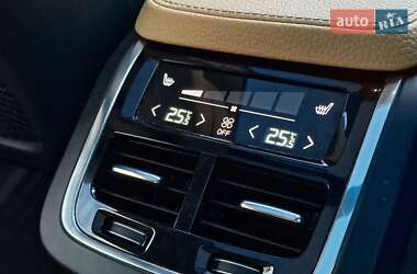 Внедорожник / Кроссовер Volvo XC90 2015 в 