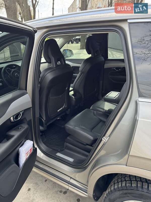 Позашляховик / Кросовер Volvo XC90 2019 в Сумах