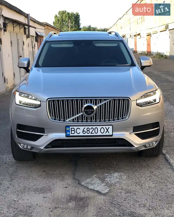 Volvo XC90 2015