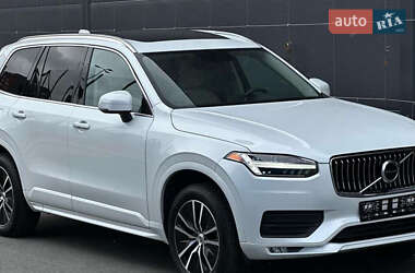 Внедорожник / Кроссовер Volvo XC90 2019 в 