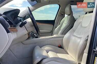 Внедорожник / Кроссовер Volvo XC90 2015 в 