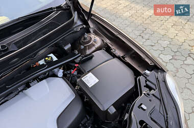 Внедорожник / Кроссовер Volvo XC90 2013 в 