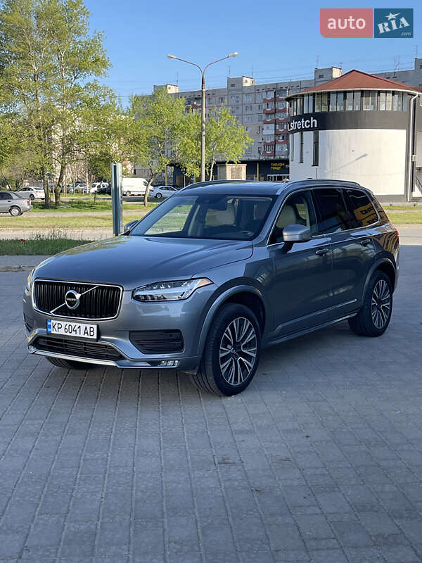 Внедорожник / Кроссовер Volvo XC90 2019 в 