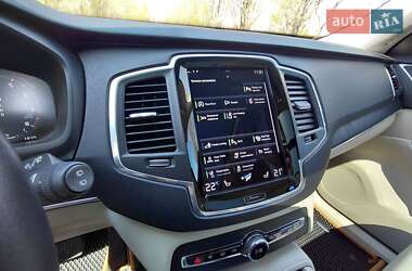 Внедорожник / Кроссовер Volvo XC90 2020 в 