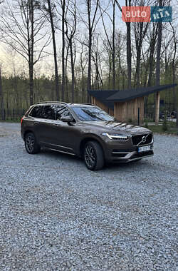 Внедорожник / Кроссовер Volvo XC90 2015 в 