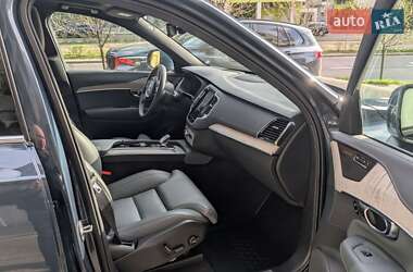 Внедорожник / Кроссовер Volvo XC90 2024 в 