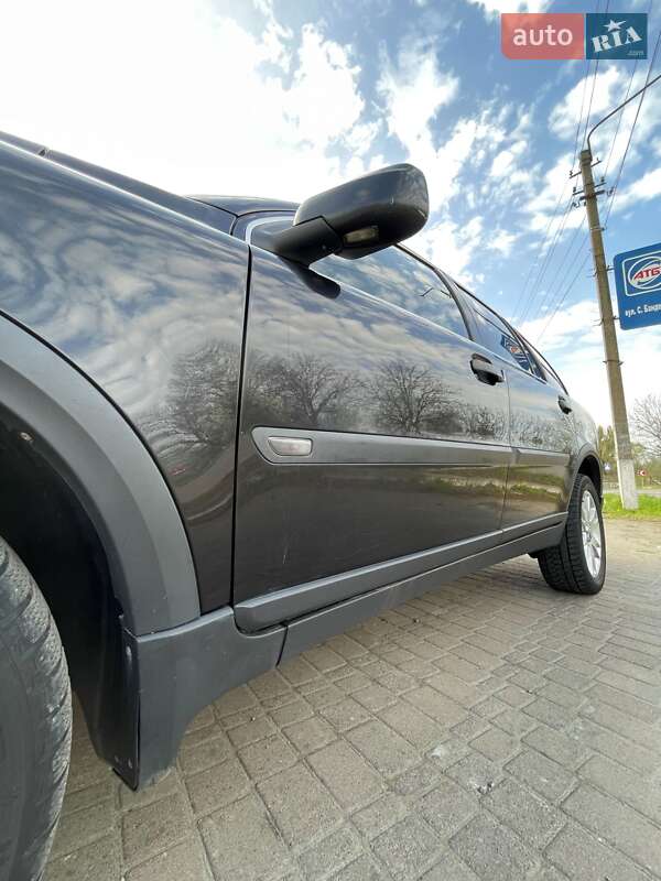 Позашляховик / Кросовер Volvo XC90 2004 в Бурштині