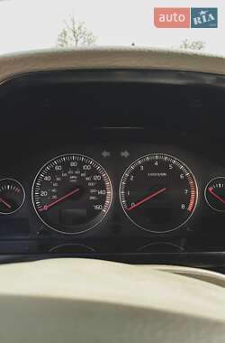 Внедорожник / Кроссовер Volvo XC90 2004 в 