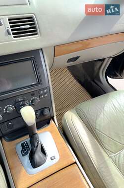 Внедорожник / Кроссовер Volvo XC90 2004 в 