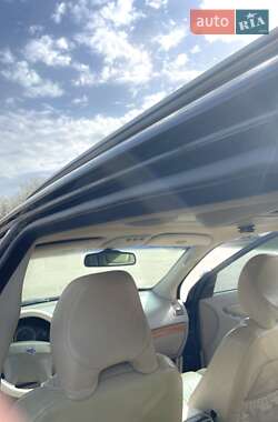 Внедорожник / Кроссовер Volvo XC90 2004 в 