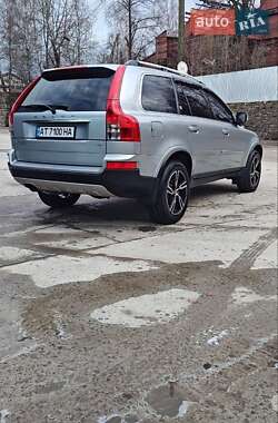 Позашляховик / Кросовер Volvo XC90 2010 в 