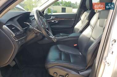 Внедорожник / Кроссовер Volvo XC90 2018 в 
