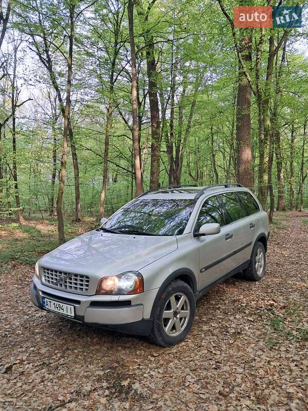 Volvo XC90 2003