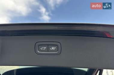 Внедорожник / Кроссовер Volvo XC90 2022 в 