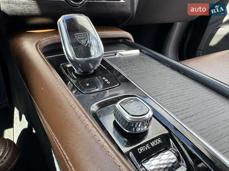 Внедорожник / Кроссовер Volvo XC90 2020 в Стрые