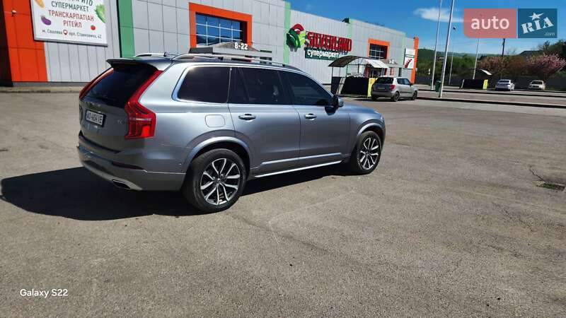 Внедорожник / Кроссовер Volvo XC90 2015 в Сваляве