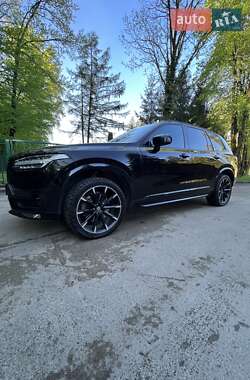 Внедорожник / Кроссовер Volvo XC90 2017 в 