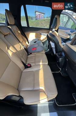 Внедорожник / Кроссовер Volvo XC90 2017 в 