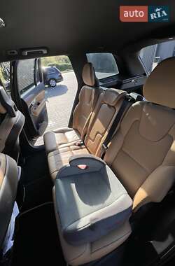 Внедорожник / Кроссовер Volvo XC90 2017 в 