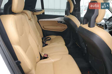Позашляховик / Кросовер Volvo XC90 2016 в 