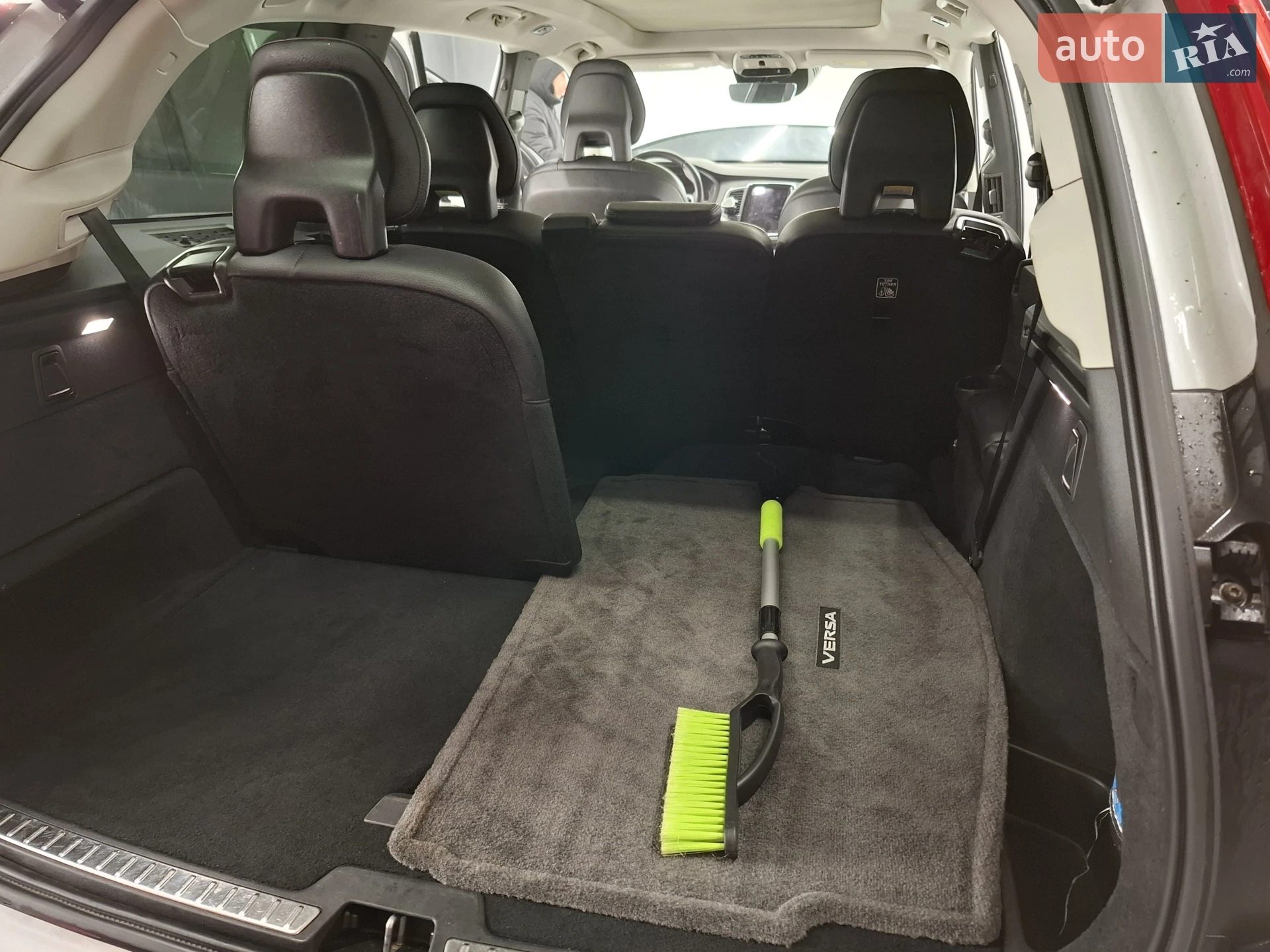2015 Volvo XC90 - мініатюра 12
