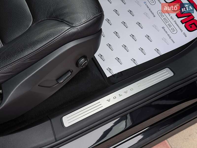 Позашляховик / Кросовер Volvo XC90 2016 в Луцьку