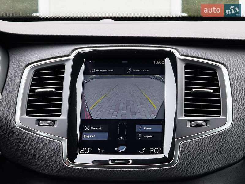 Позашляховик / Кросовер Volvo XC90 2016 в Луцьку