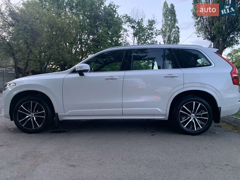 Внедорожник / Кроссовер Volvo XC90 2020 в 