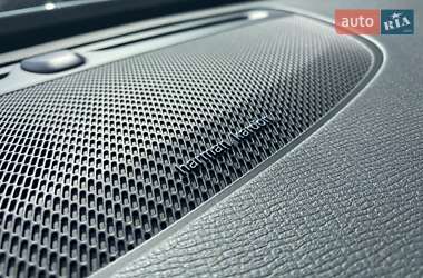 Внедорожник / Кроссовер Volvo XC90 2019 в 