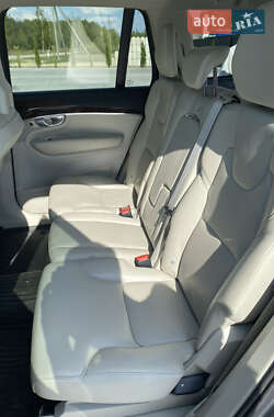 Позашляховик / Кросовер Volvo XC90 2016 в 