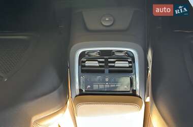 Внедорожник / Кроссовер Volvo XC90 2023 в 