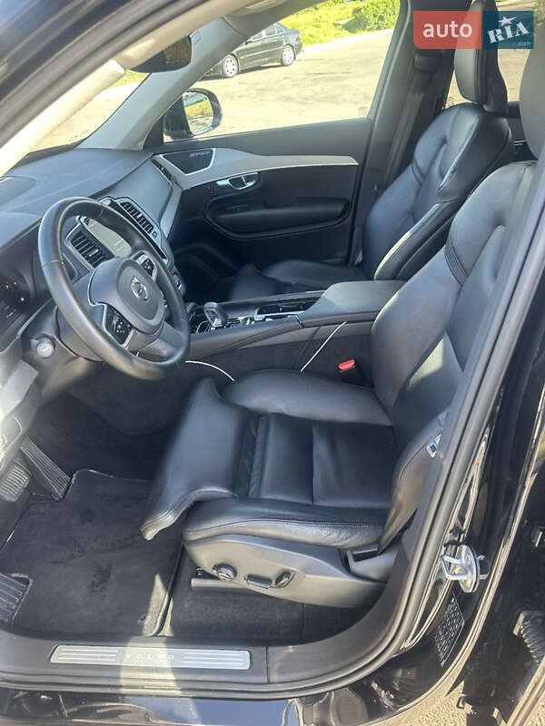 Позашляховик / Кросовер Volvo XC90 2022 в Києві
