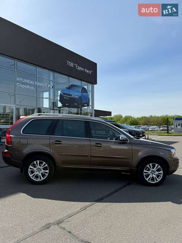 Позашляховик / Кросовер Volvo XC90 2013 в Києві