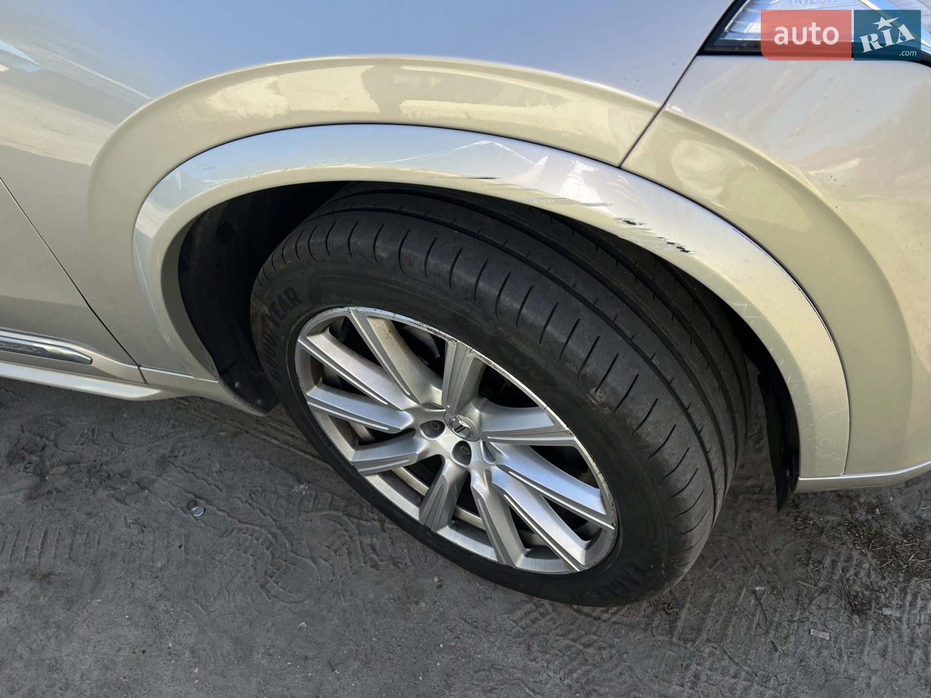 2015 Volvo XC90 - мініатюра 5