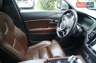 Позашляховик / Кросовер Volvo XC90 2020 в 
