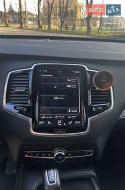 Внедорожник / Кроссовер Volvo XC90 2018 в 