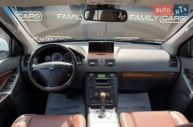 Позашляховик / Кросовер Volvo XC90 2011 в 