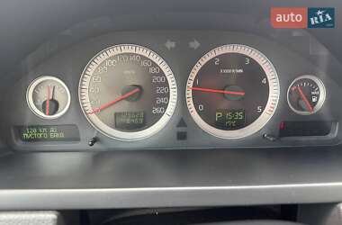 Позашляховик / Кросовер Volvo XC90 2011 в 